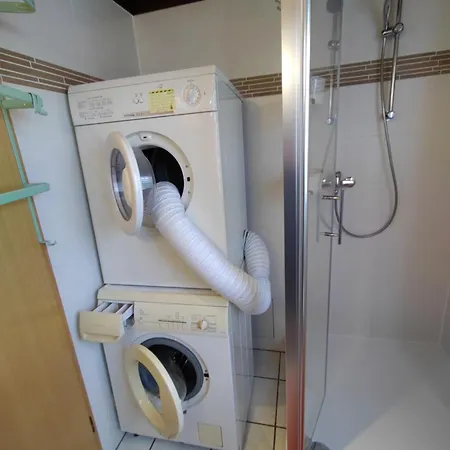 Max In Koblenz-güls Am Gülser Moselbogen * Coblenza