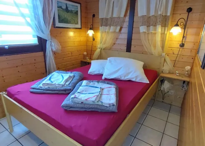 Semesterbostad Max In Koblenz-guels Am Guelser Moselbogen *